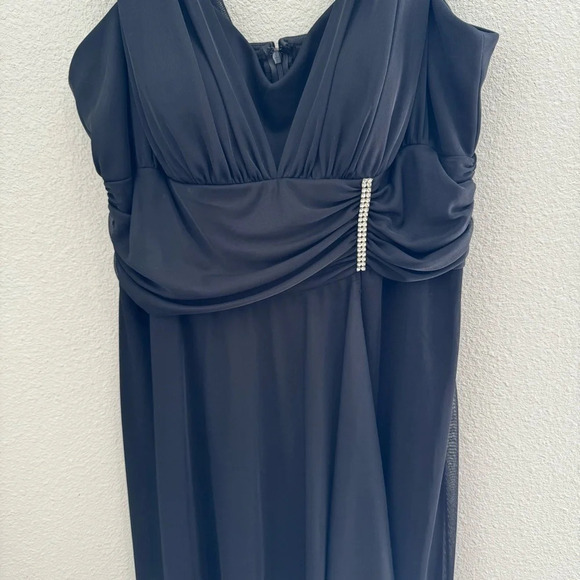 BETSEY & ADAM Black Long Formal‎ Dress Size 16W - Picture 6 of 9